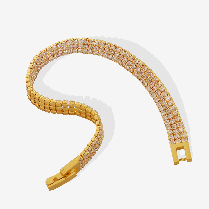 【售价小于限时，小于原价】Triple Layers Diamonds Inlaid Luxury Bracelet
